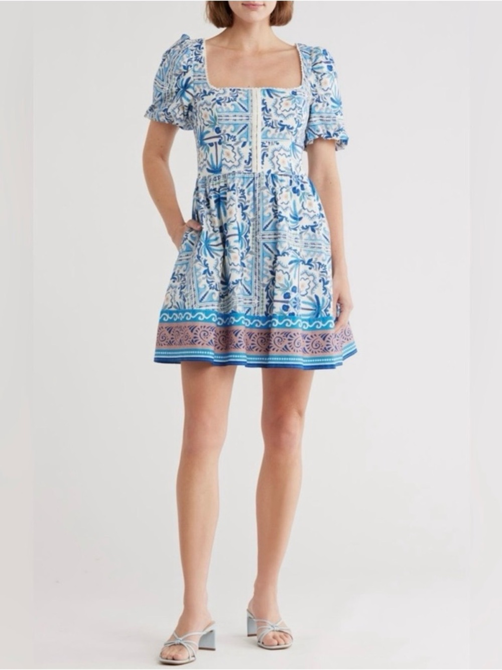 Avec Les Filles Women’s Puff Sleeve Fit & Flare Dress in Palm Tile Print Size 4